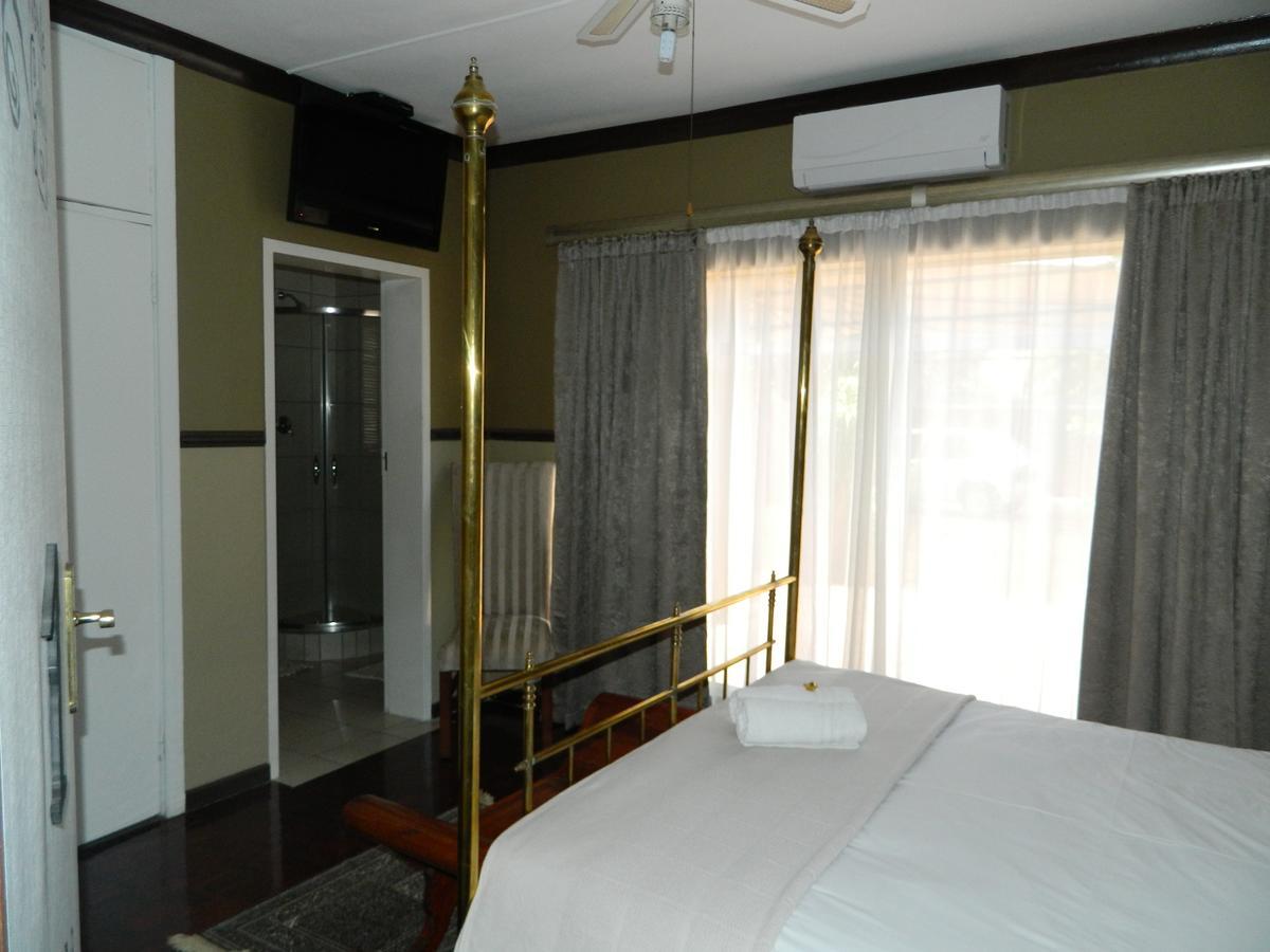 Guest House Gabby Klerksdorp Exterior photo